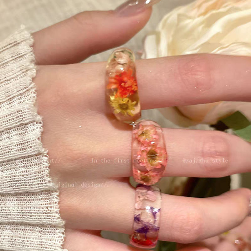 정교한 미니멀리스트 레진 데이지 드라이플라워 레트로 아 - Resin Art Ring 리뷰 및 가격