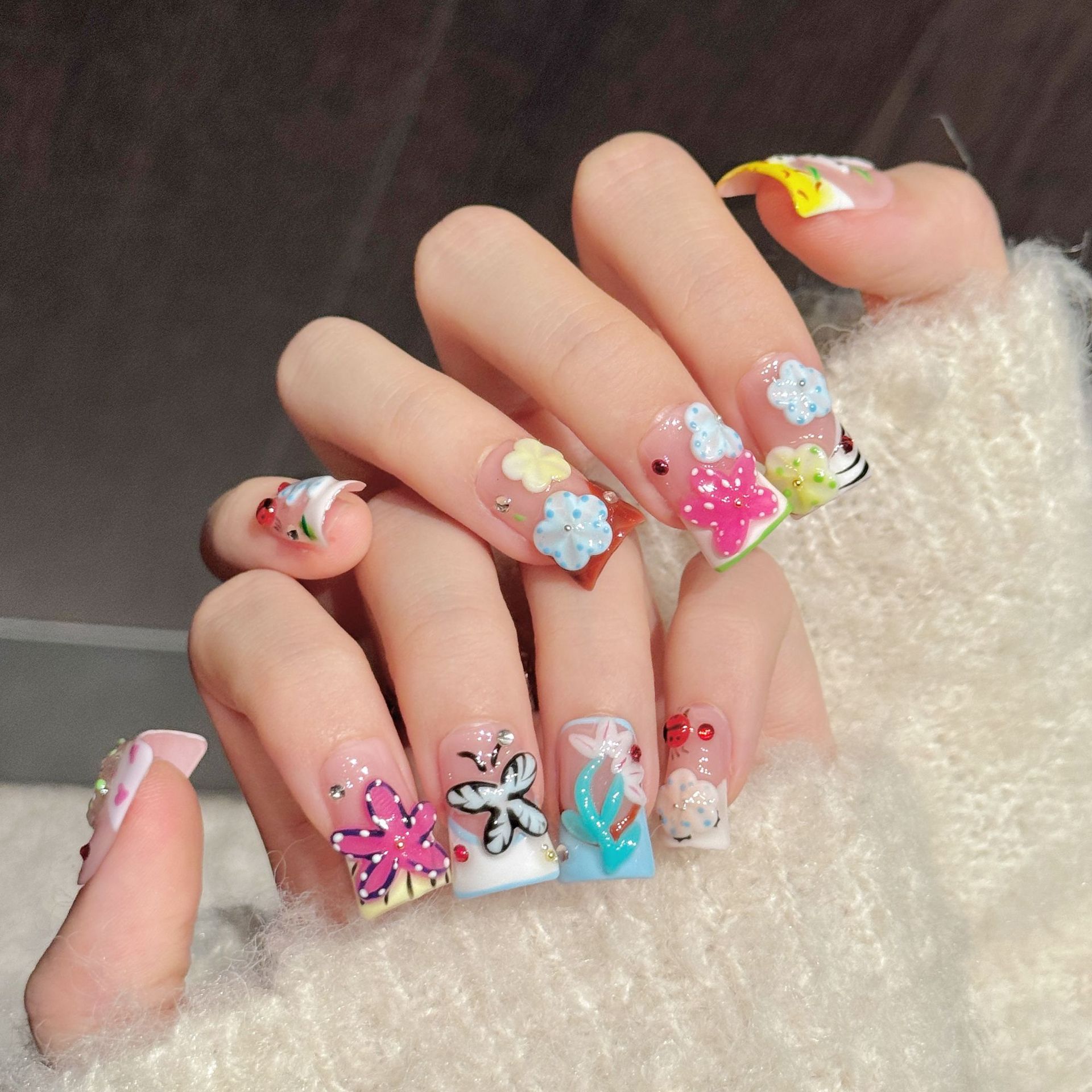 10개입 오리 모양 수제 프레스온 네일, 꽃 나비 드림 - Resin Art Flower 리뷰 및 가격