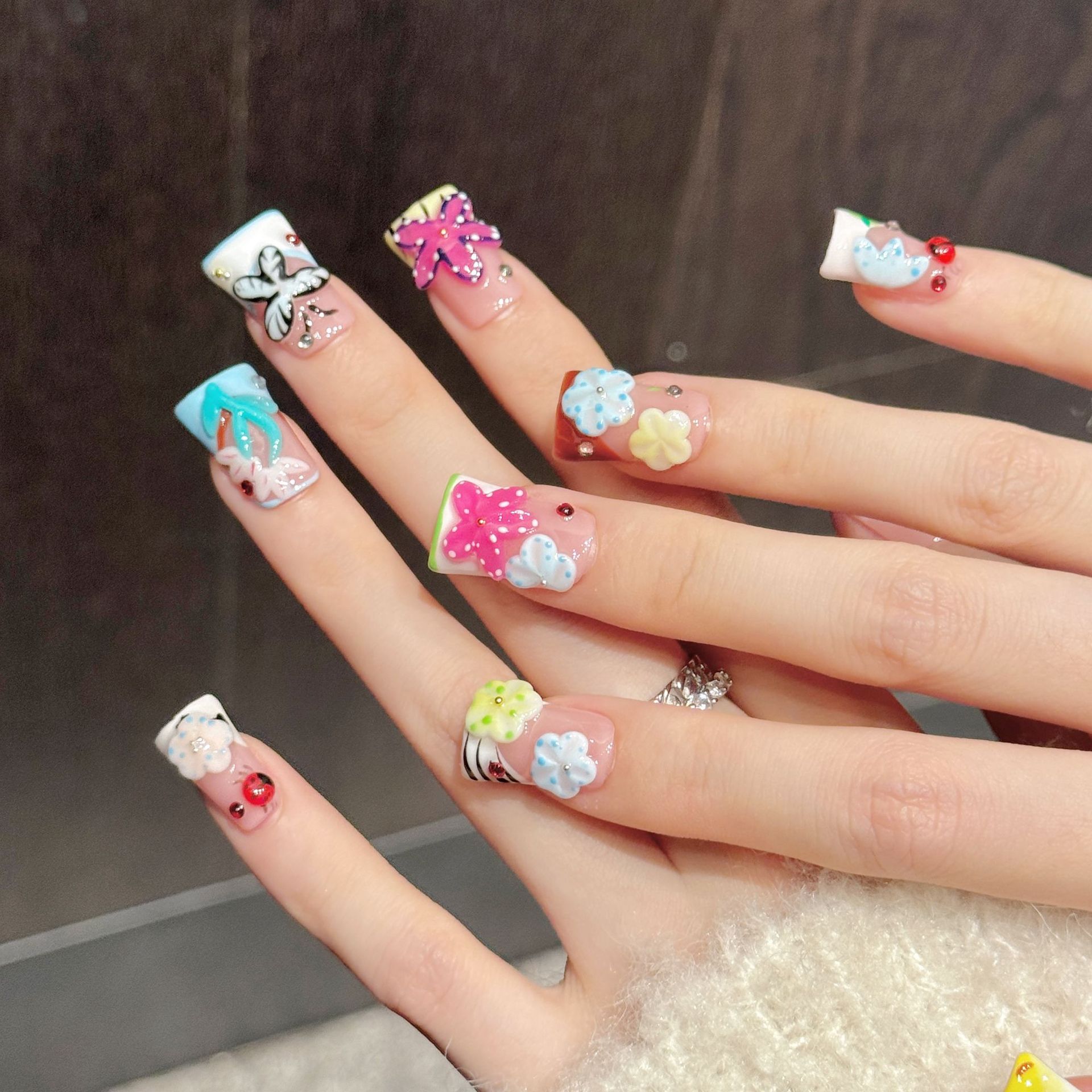 10개입 오리 모양 수제 프레스온 네일, 꽃 나비 드림 - Resin Art Flower 리뷰 및 가격