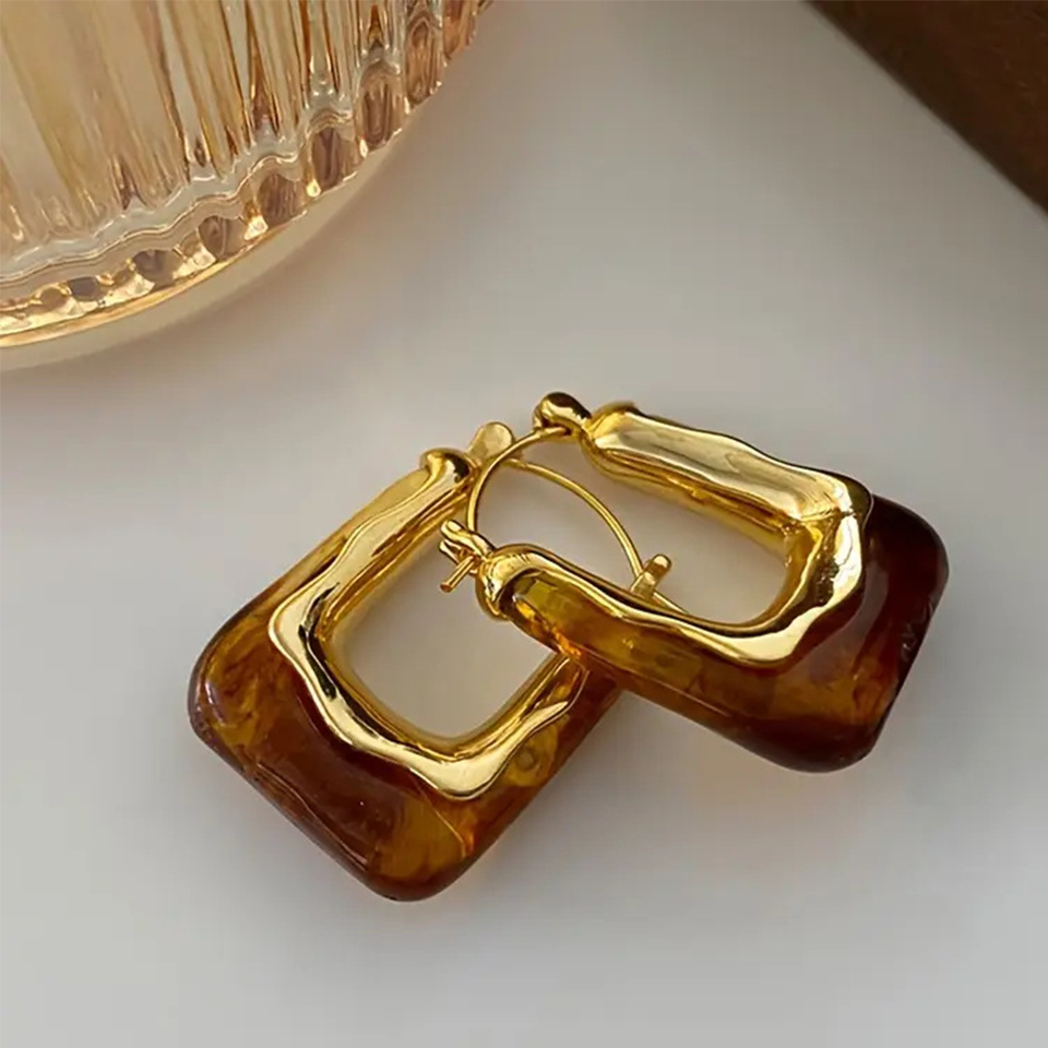유프스크 프렌치 패션 빈티지 U자형 후프 귀걸이 여성용 - Resin Art Ring 리뷰 및 가격